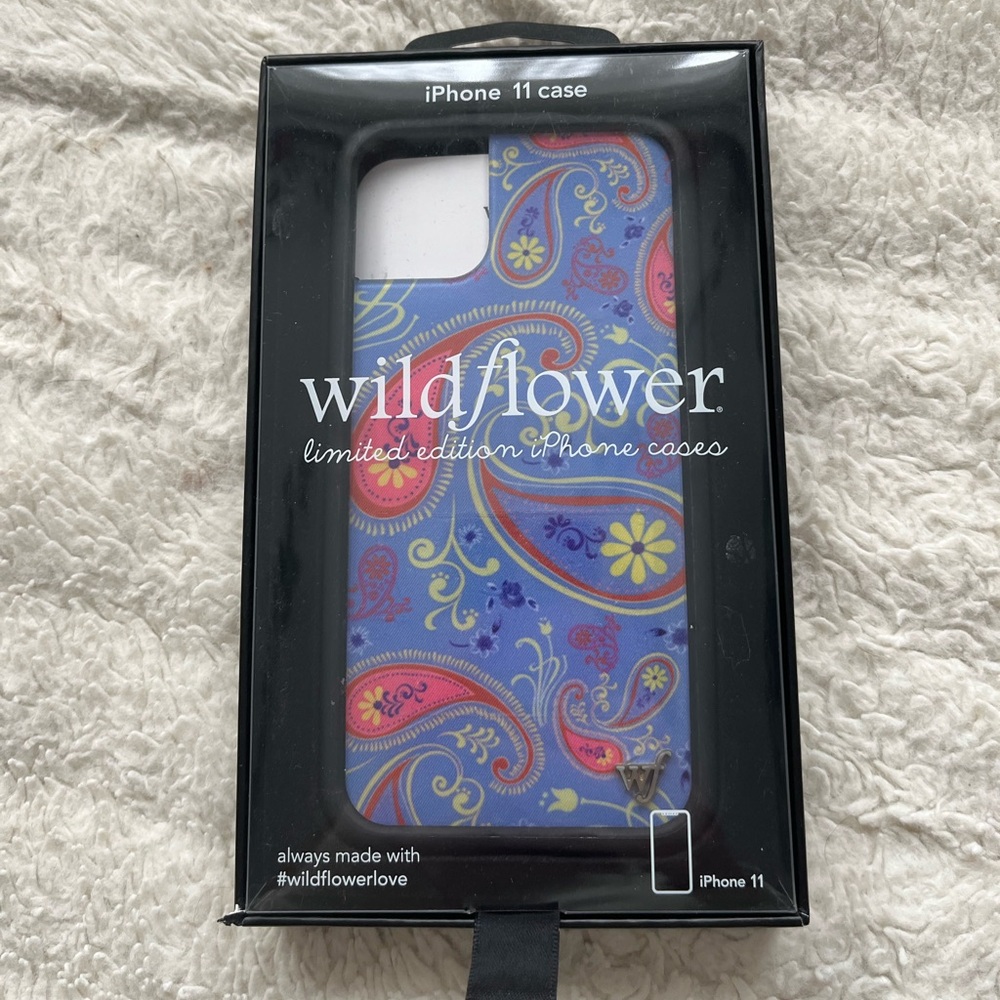 Wildflower Blue iPhone 11 Case